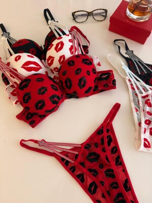 Kiss 3’lü Destekli Sütyen & Külot Takımı 7103 - ÇeyizeDairHerşey (1)