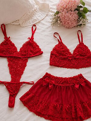 Luxury Rouge 4 Parça Dantel Etekli İç Giyim Takımı - ÇeyizeDairHerşey