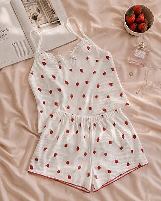 Strawberry Love Kadın İnce Askılı Şort Takımı - ÇeyizeDairHerşey